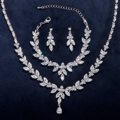 طقم مجوهرات فاخر من راكول